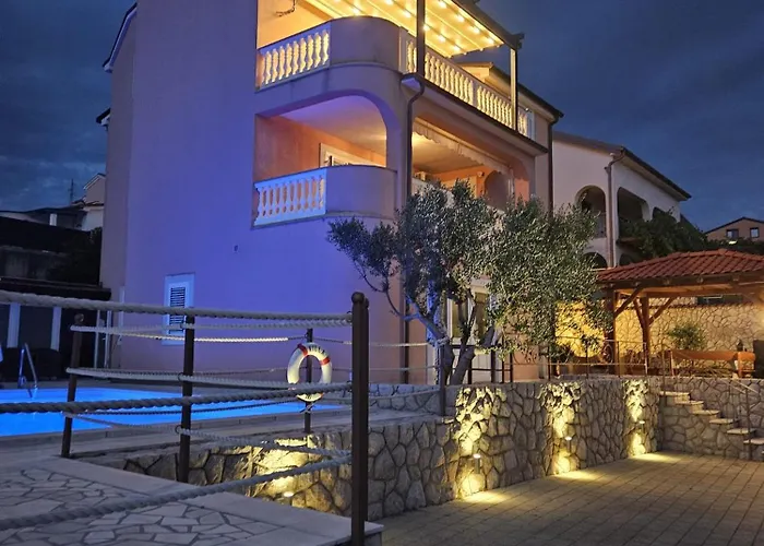 Villa M